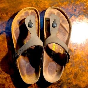 Brown Birkenstock Gizeh Sandal Size 39